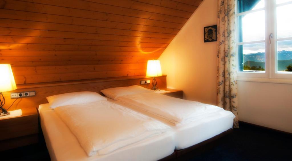 Hotel Latemar Soprabolzano Camera foto